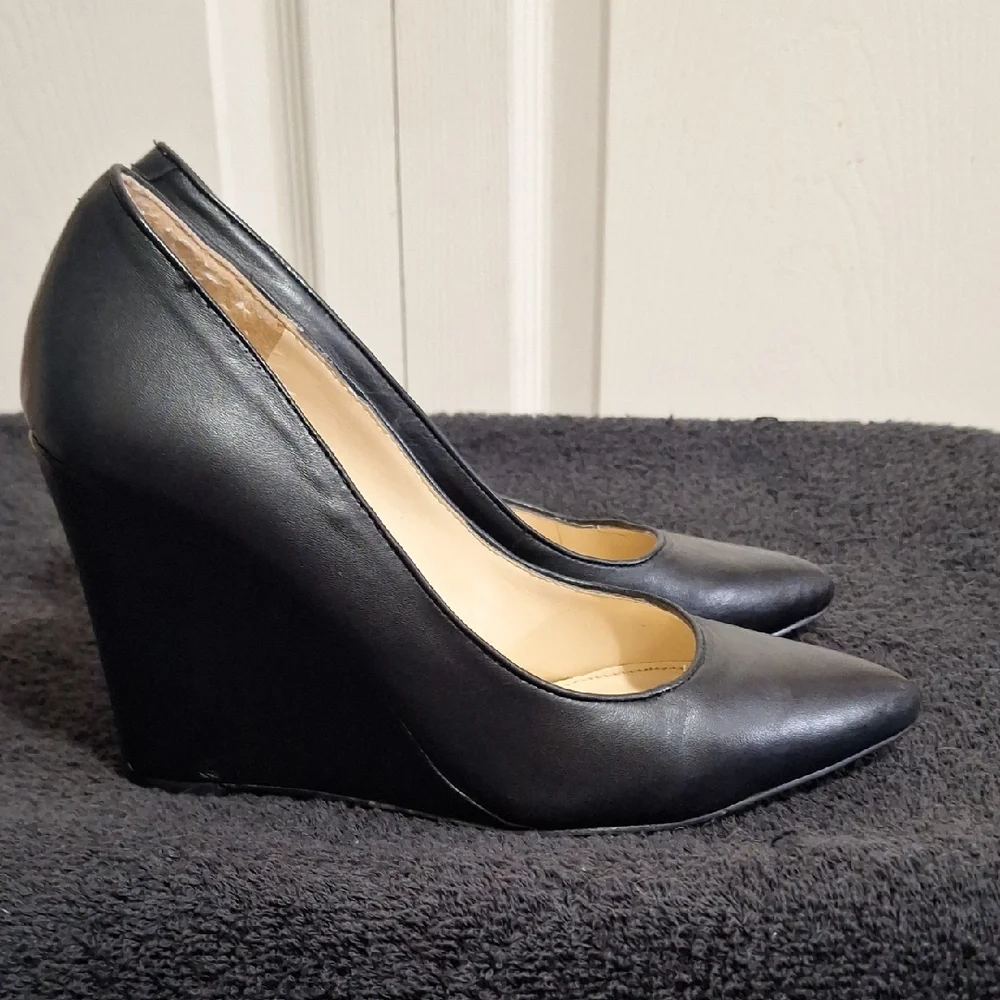 Jessica Simpson Classic Black Slip-On Wedges-9